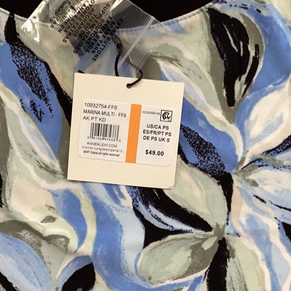 Anne Klein Petite NWT Marina Blue & Green Floral Top Small - Picture 2 of 10